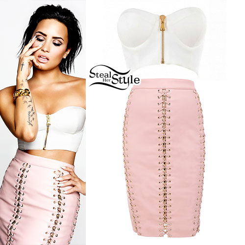 danny ingham recommends demi lovato up skirt pic