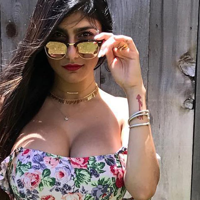 pornstars like mia khalifa