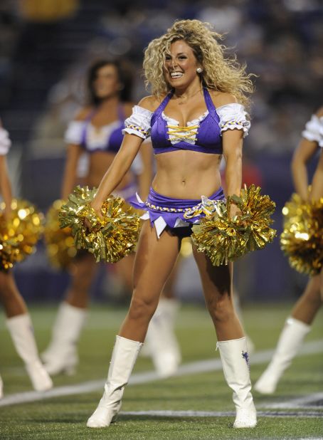 cheerleaders with huge tits