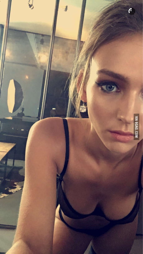 dale lauzon recommends rachel cook selfie pic