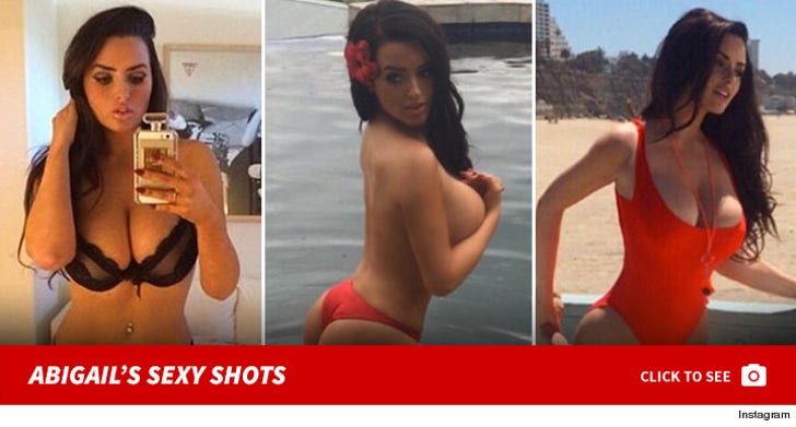 arlene estes recommends abigail ratchford bouncing boobs pic