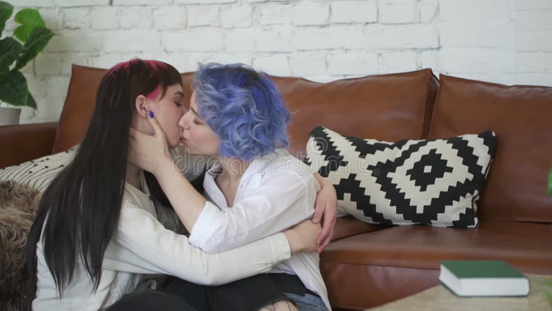 ayau tse recommends amateur lesbian webcam tube pic