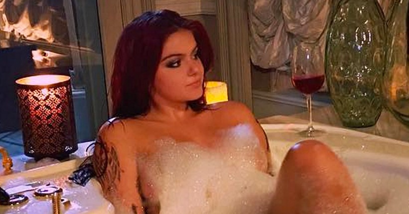 becky wilfong recommends Ariel Winter Nude Scene