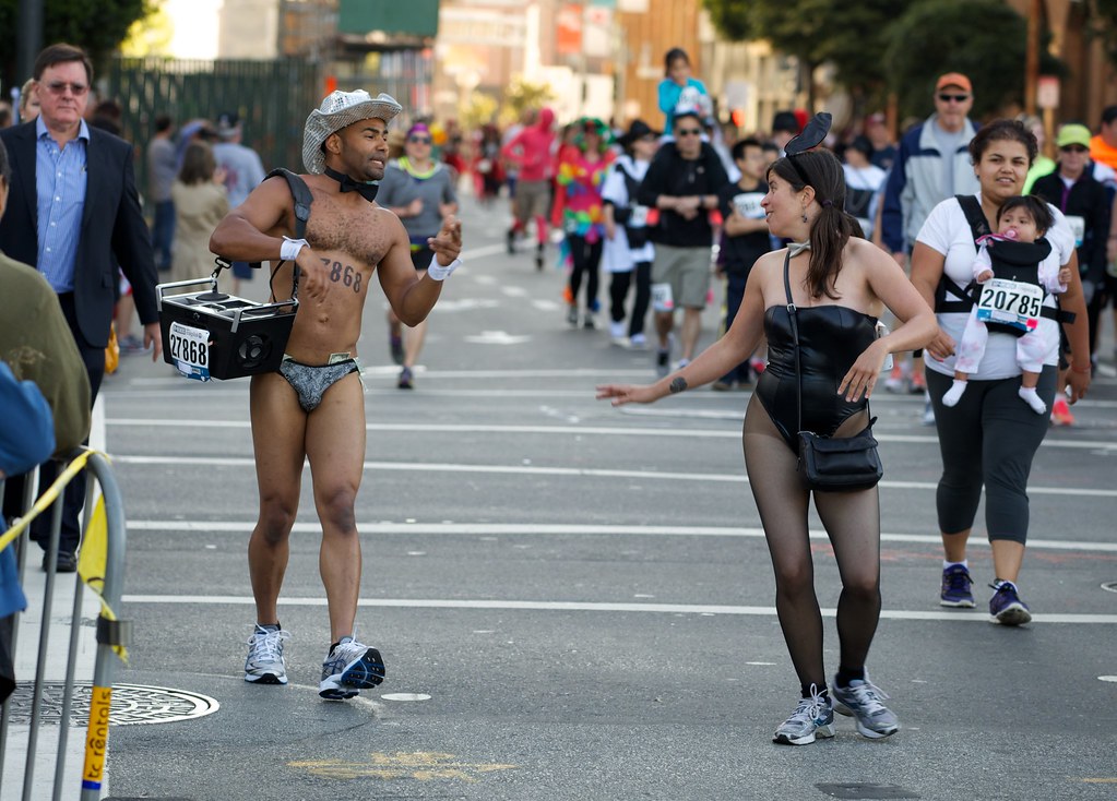 dave barba recommends Bay To Breakers Naked