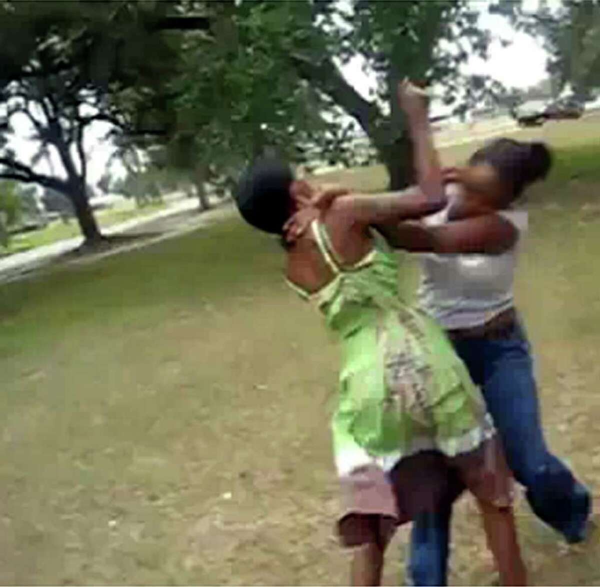 david blott add black women fighting on youtube photo