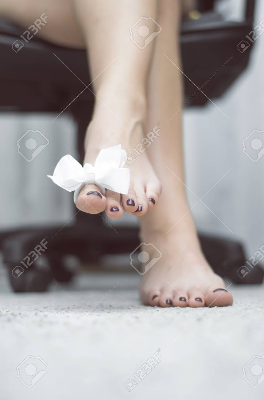 albert fields recommends Sexy Female Feet