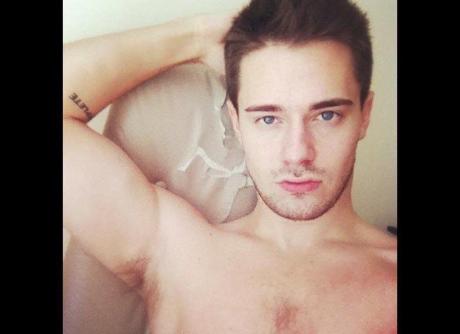 carl b recommends Chris Crocker Adult Page