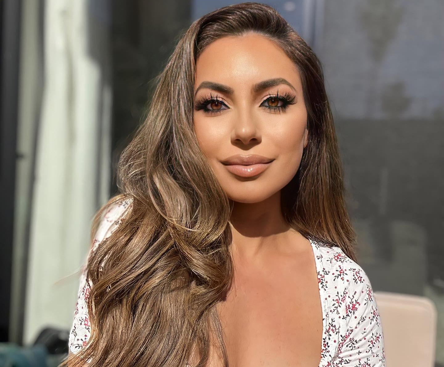 baba robinson recommends Uldouz Wallace Sextape