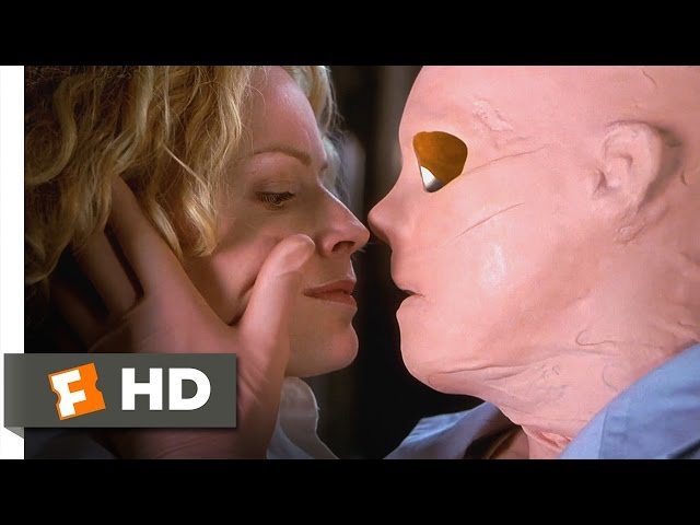 hollow man hot scene