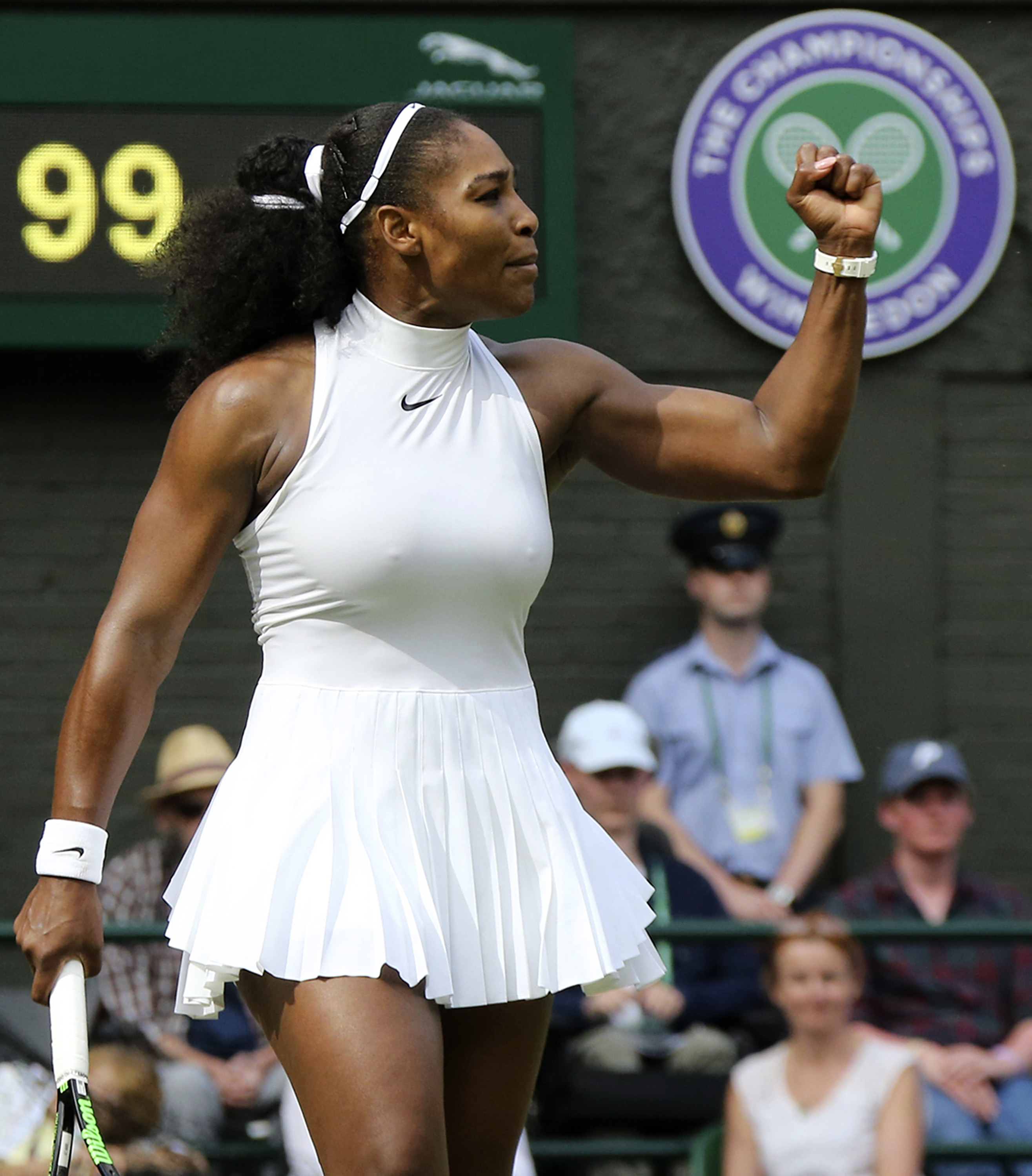 alison callaway recommends serena williams nipple slips pic