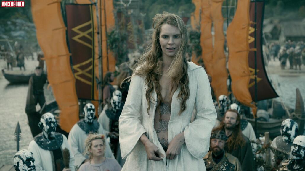 carol doubleday recommends vikings nude scene pic