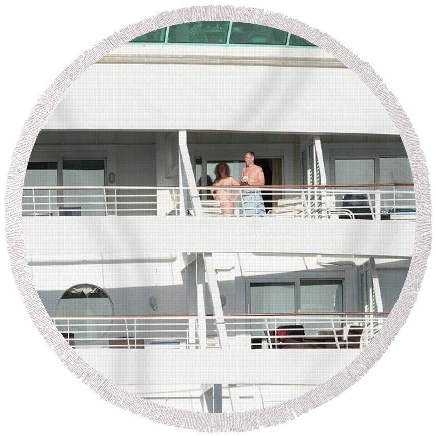 alexander cleland share nude cruise balcony photos