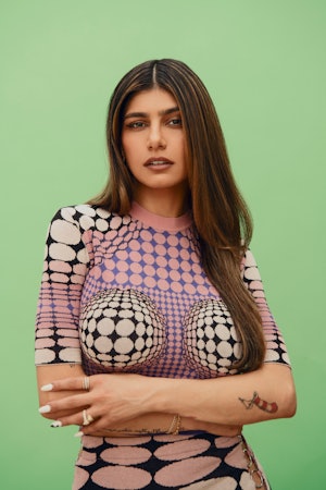 bobby lesley recommends Mia Khalifa Without Clothes