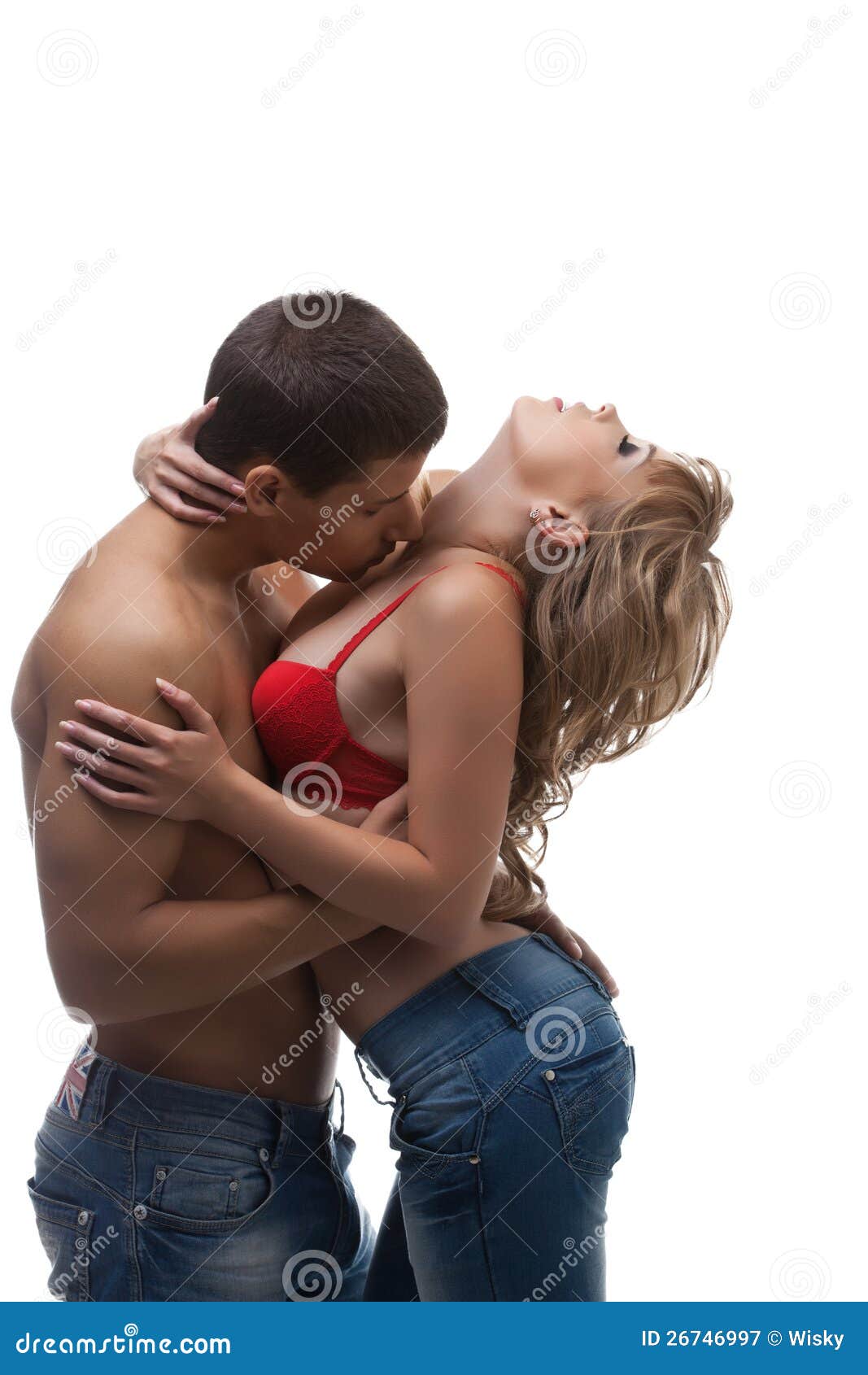 Girl In Bra Kissing babe bukkake
