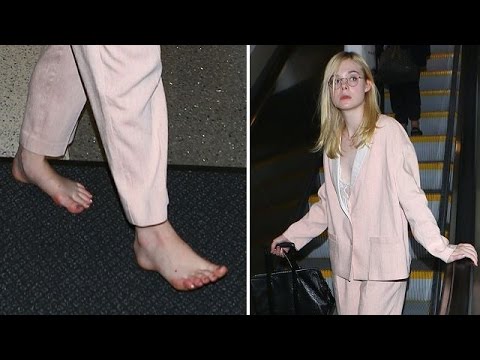 elle fanning feet