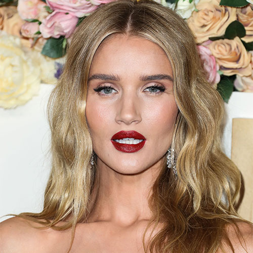 aden perez recommends Rosie Huntington Whiteley Boobs