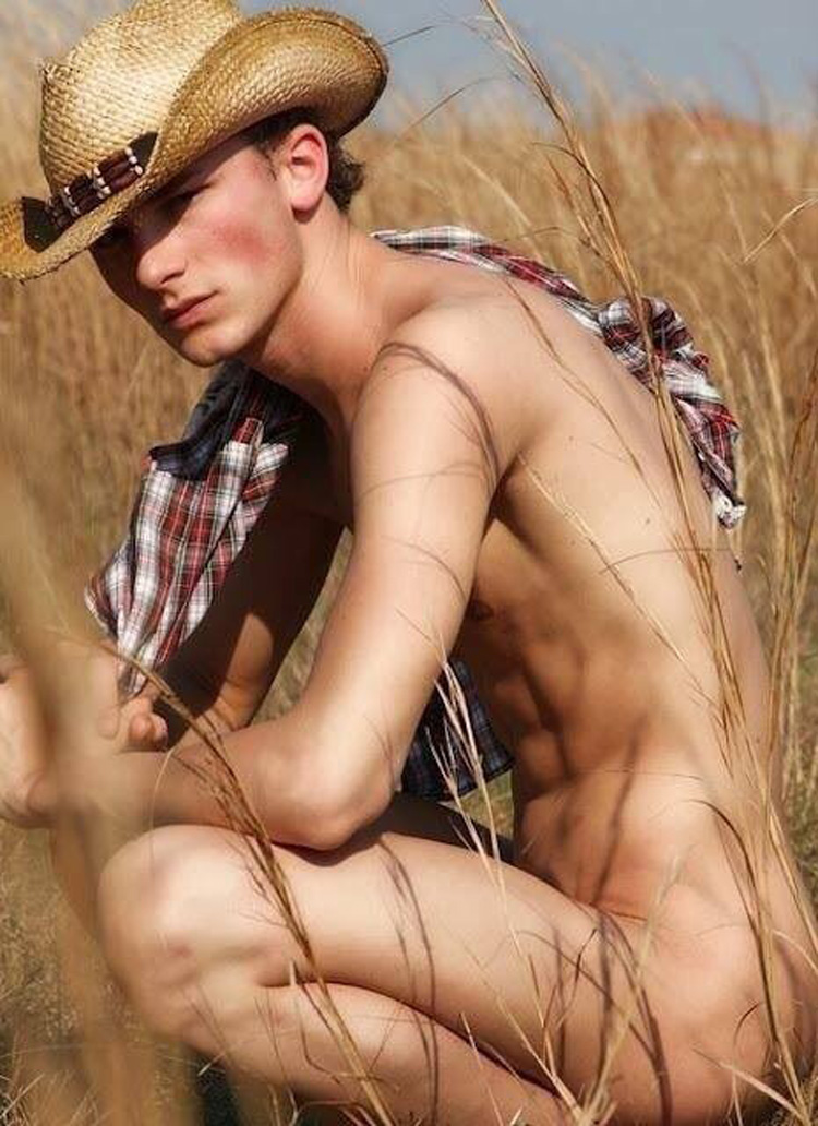 chris moen recommends Hot Naked Country Boys