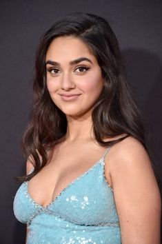 bj zamora recommends Geraldine Viswanathan Hot