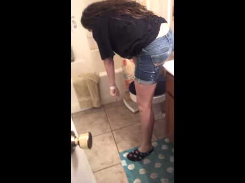 girls peeing in pants