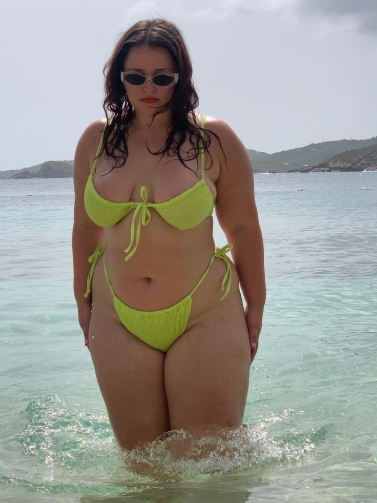 allison curtis recommends hot chubby girls in bikinis pic