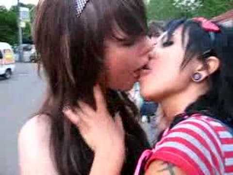 brenda shaban share lesbian milf threesome porn