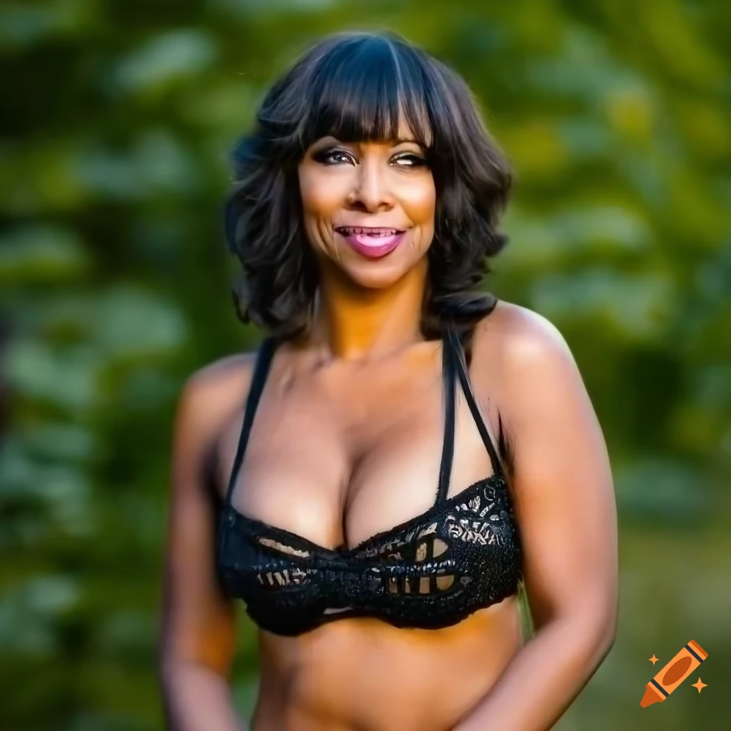 dayle collins share kellita smith swimsuit photos