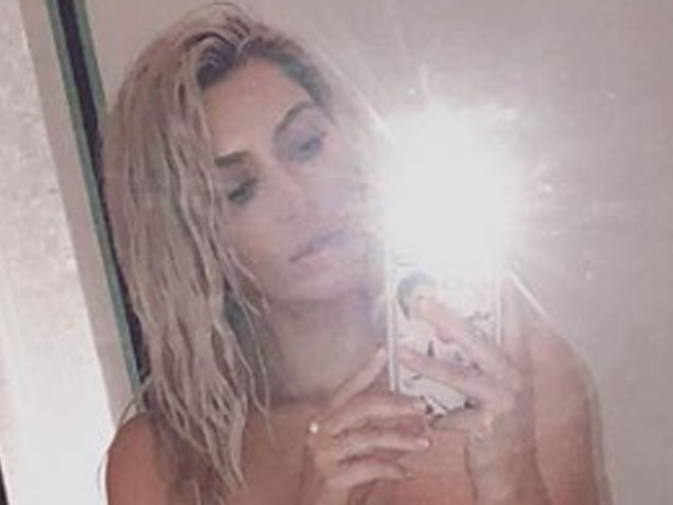 carma dee recommends Kim K Nude Instagram Selfie