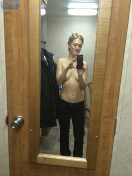 dina ammar add photo lily rabe topless