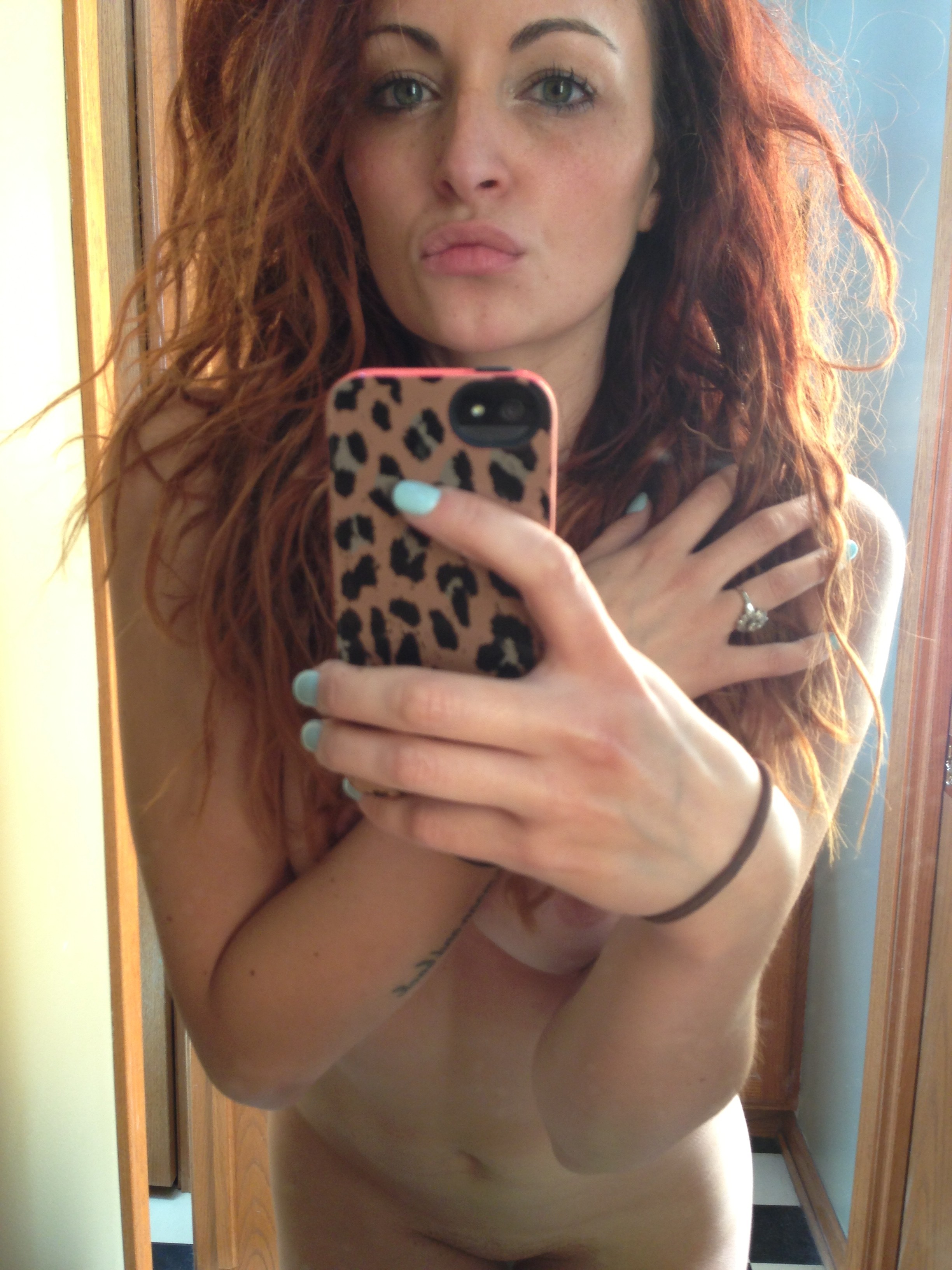 daniel mahle share maria kanellis topless photos
