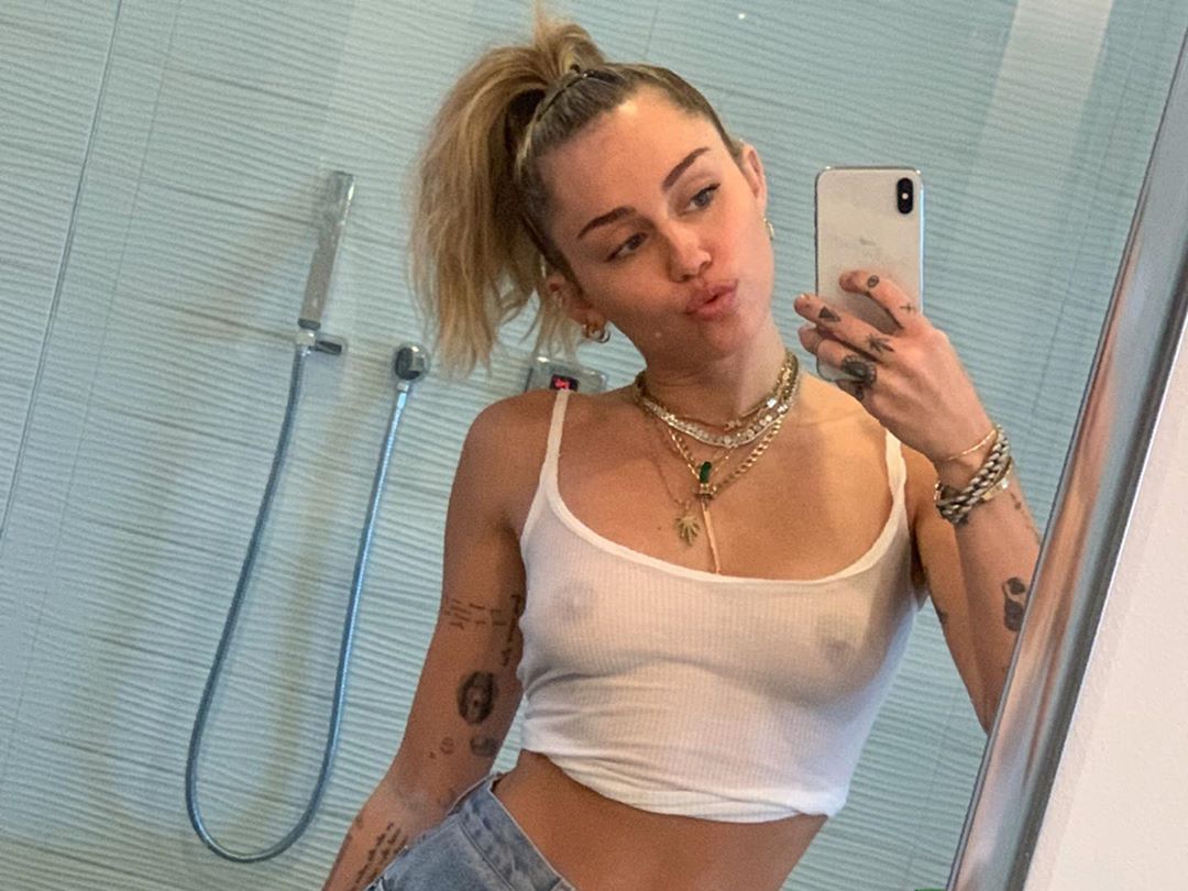 dana nunley recommends miley cyrus nude selfie pic