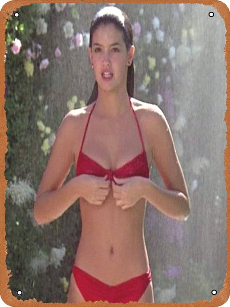 ayu kurniawati recommends Phoebe Cates In A Bikini