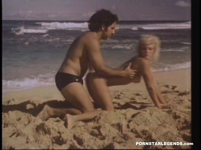 Ron Jeremy Fucks On The Beach Classic Porn par nakne