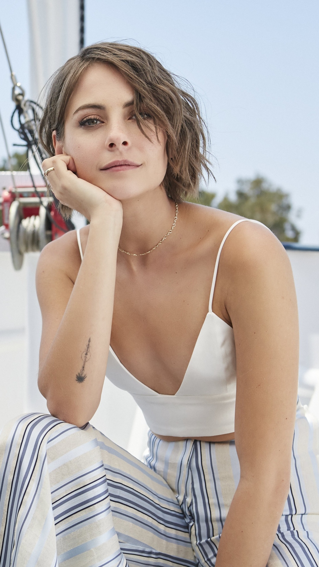 dottie strickler recommends willa holland booty pic