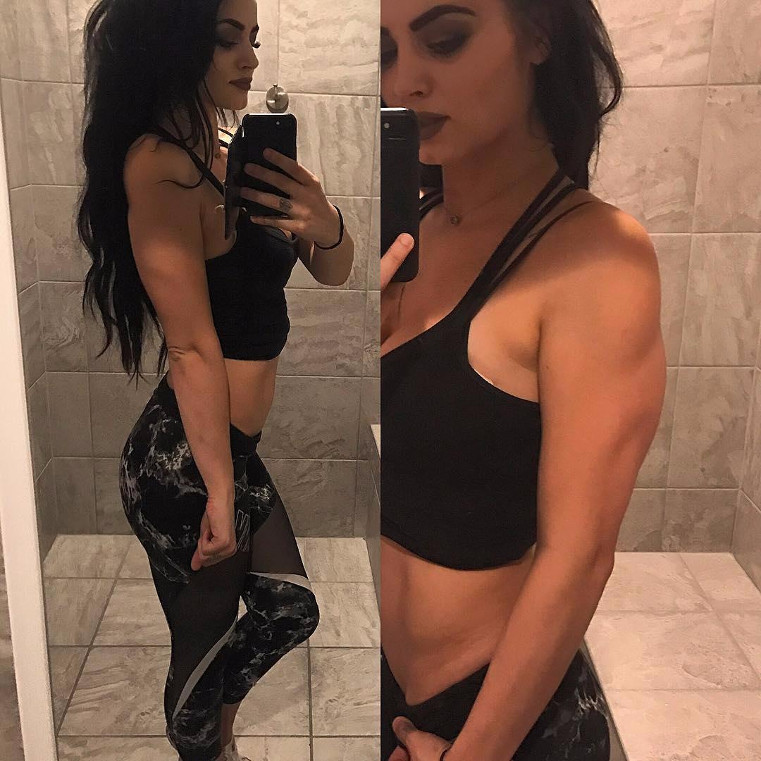 darien gilmore recommends wwe paige topless pic